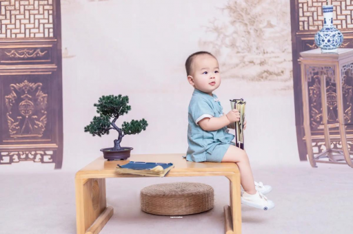 简阳宝宝眼袋发黑